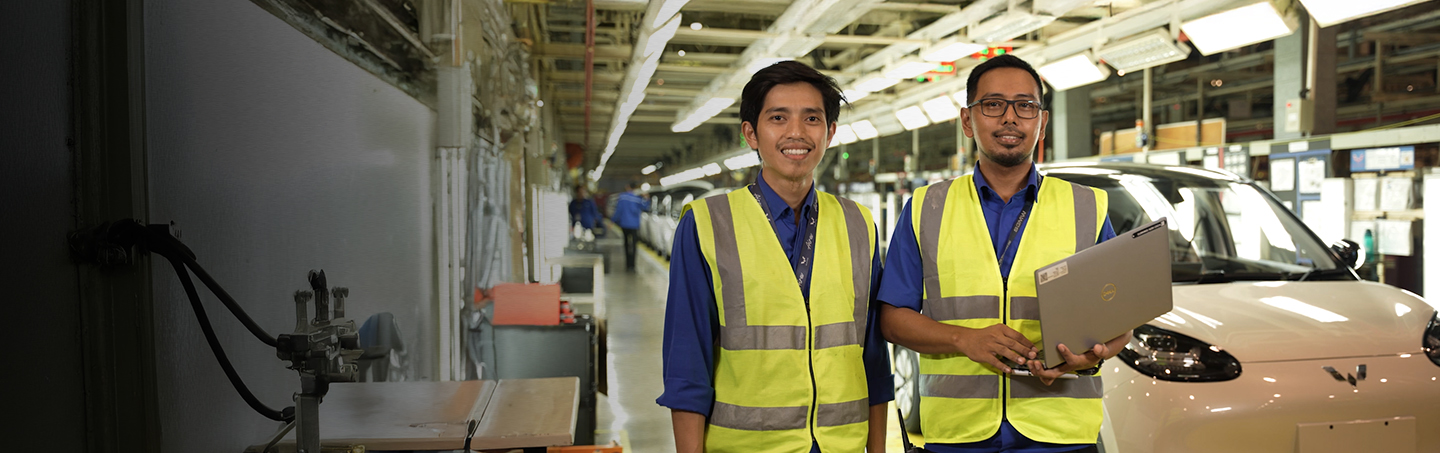 Wuling Career Banner